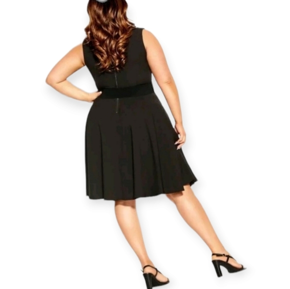 City Chic dress black size 14 (plus size XS) knee length flare - Picture 8 of 14